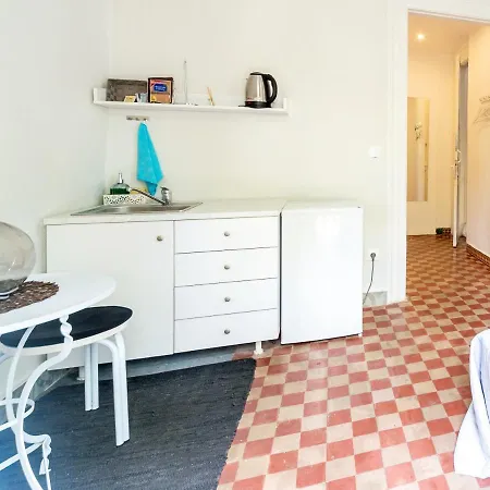 Quiet Central Studio In Historical Building * Θεσσαλονίκη
